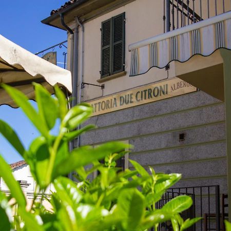 Trattoria Due Citroni Hotel Casalgrasso Bagian luar foto